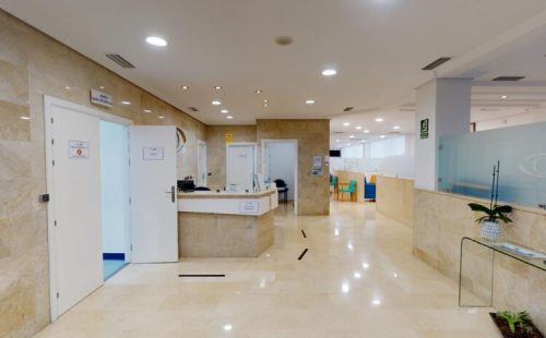 Hall Clinica-Ocular-Doctor-Tirado-04122021_175408-750x465